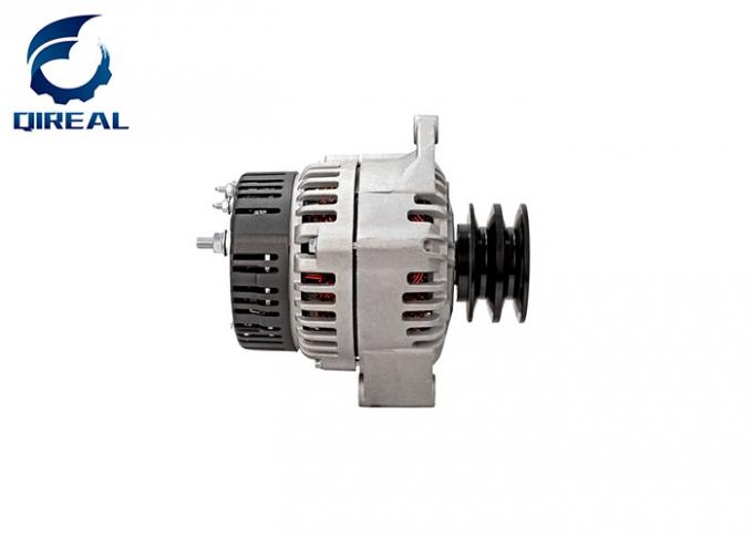 สำหรับรถยก TH220B 12V 95A เครื่องกำเนิดไฟฟ้ากระแสสลับ Diecel Engine 2076036 11201997 AAK5304 IA1067 0