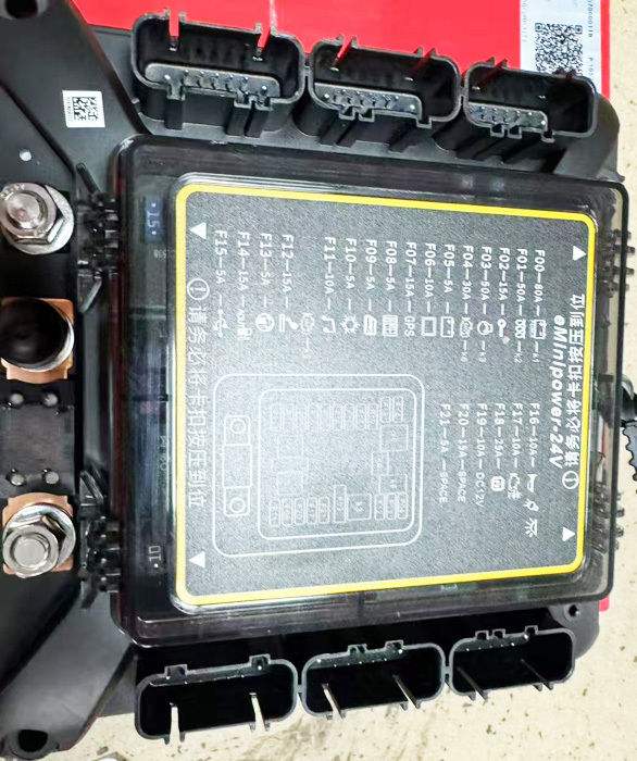 Excavator Fuse Box 140107000091C SEMP-24V  Electrical Control Box for SY Series