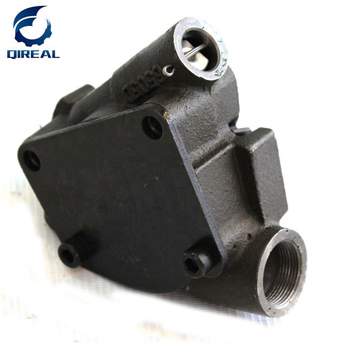 Excavator Spare Parts 912 4 Holes Oil Pump 02130440 02130385