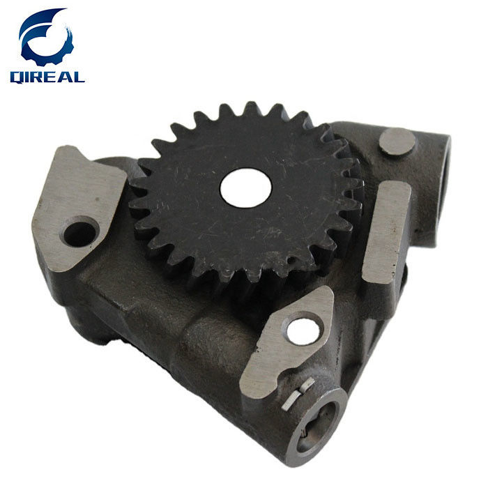 Excavator Spare Parts 912 4 Holes Oil Pump 02130440 02130385